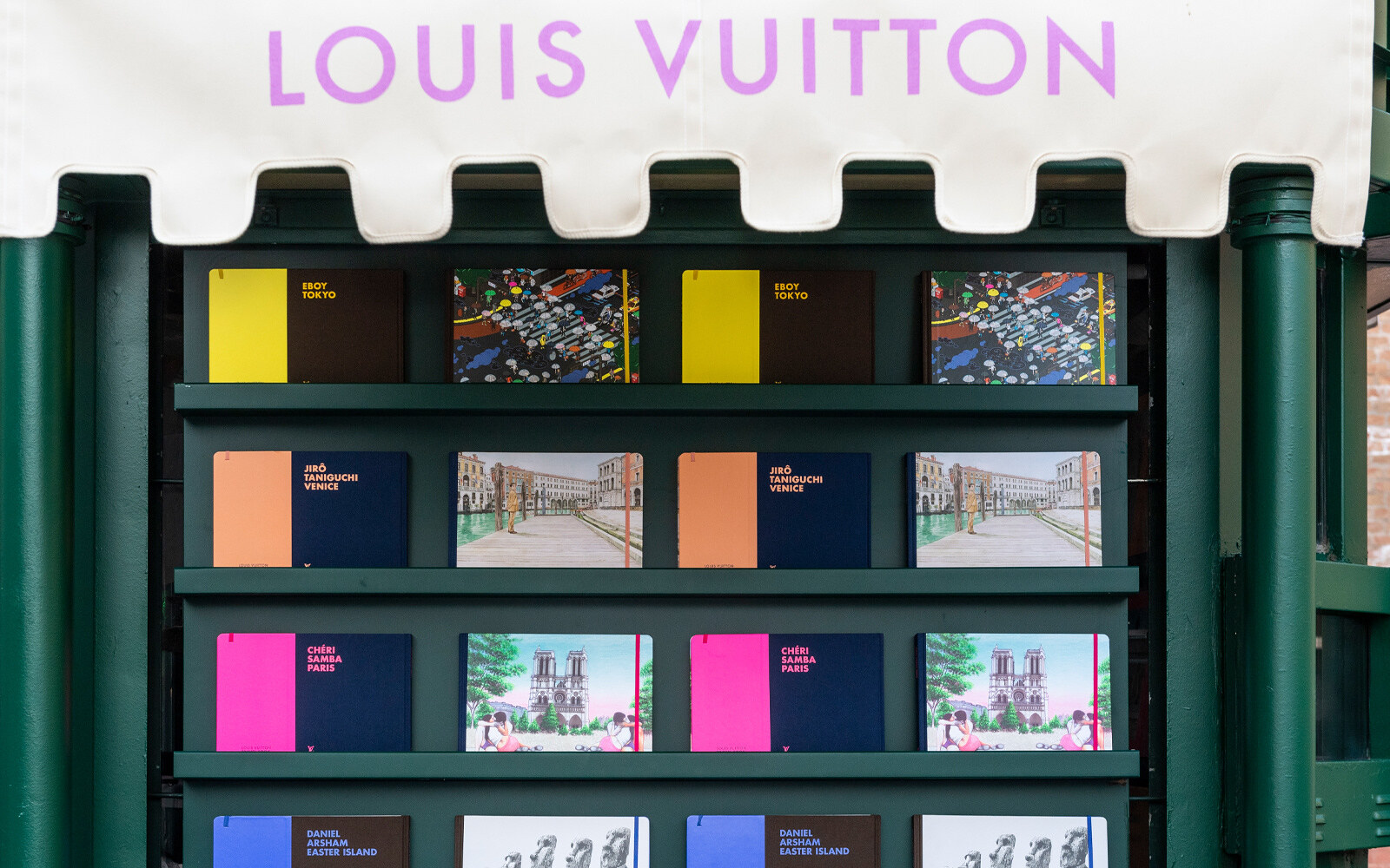 Louis Vuitton edicole Venezia