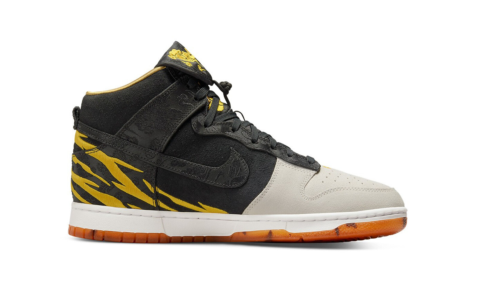 Nike Dunk Low Year Of The Tiger