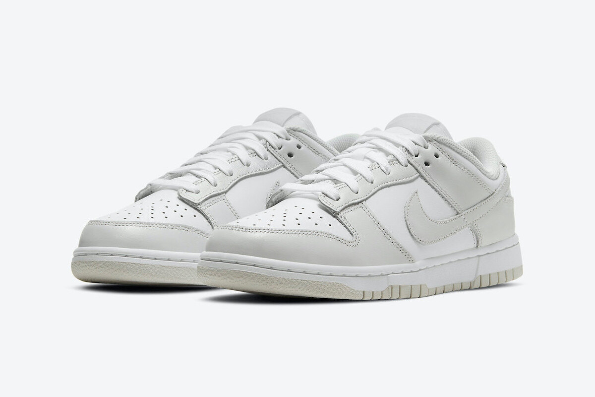 Nike Dunk Low “Photon Dust”
