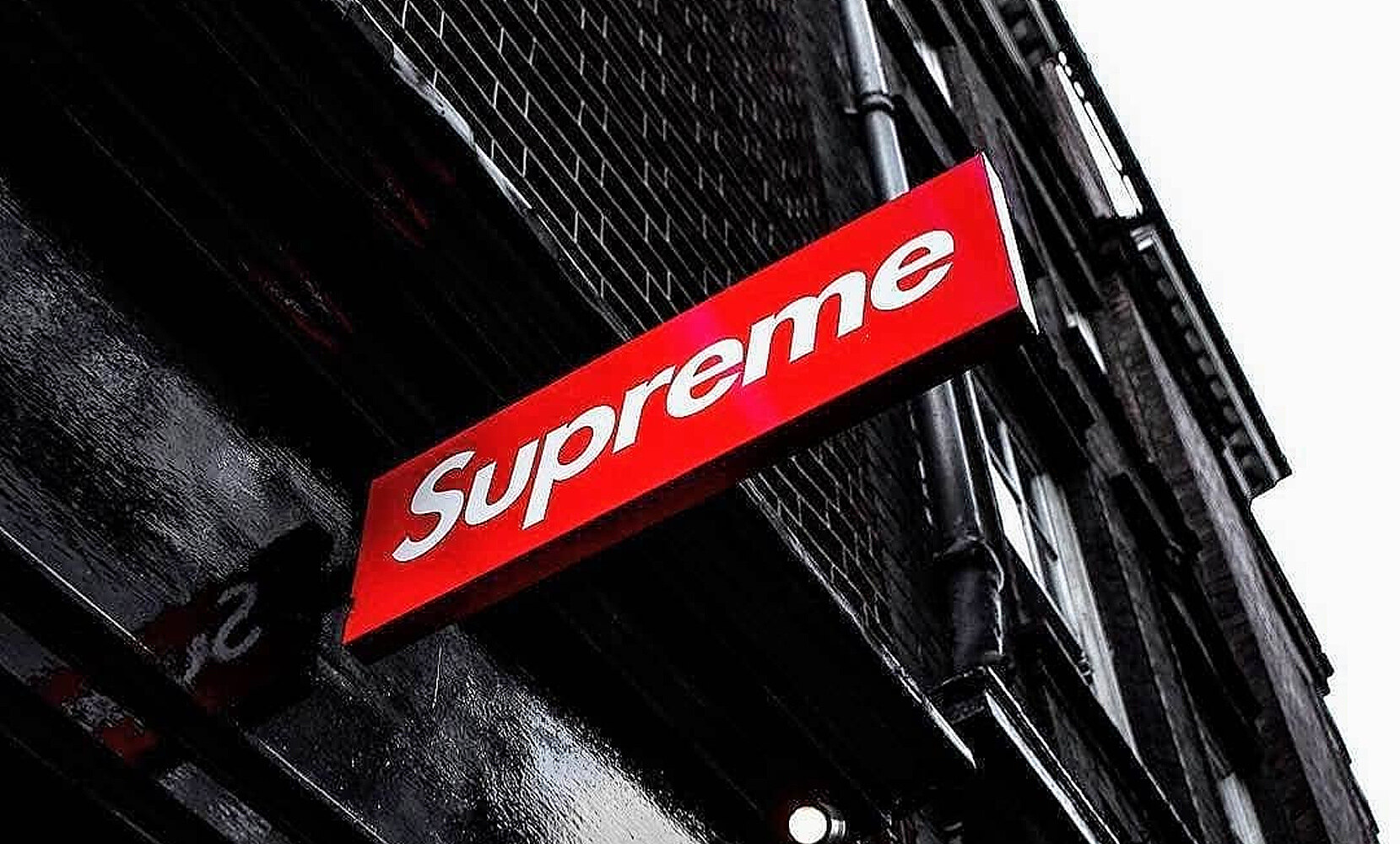 Supreme store sign